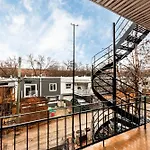 One Bedroom Apartment With Balcony - 2159-03