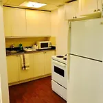 Stylish Montreal Apartment: Comfortable Stay In The Golden Square Mile