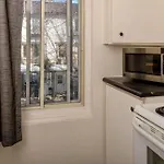 Apartment With 2 Beds - 1622A