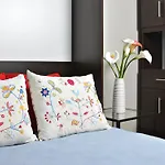 Cjour Apartments