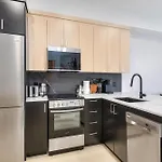Magnificent Industrial Apartment Heart Of Downtown