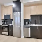 Free Indoor Parking Boho Chic And Spacious 2 Bedroom Heart Of Downtown