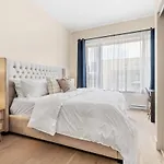 Central King Loft
