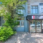 Take A Break In A Modern Loft On Plateau-Mont-Royal