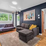 Cozy 3 Bedrooms Montreal
