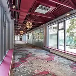 Le Nouvel Hotel