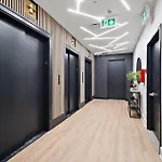 Hotel 511 Place D\'Armes Apartments 3Br 62