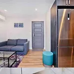 Elegant 3Bdr In Heart Of Plateau 8B