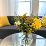 Perfect 3 Bedrooms Downtown 2Mins To Metro