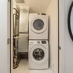 Perfect Condo In Downtown Montreal Bell Center