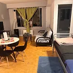 Cute Apartment Downtown