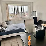Cozy Studio In Downtown Montreal