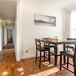 Apartment Roomy - Plateau Mont-Royal
