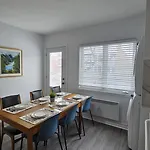Magnificent 2Br Apartment In Montreal, Canada