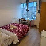 Harmony Room Near Metro Monk Station With Self Check-In