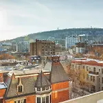 One Bedroom Oasis Steps Away From Mount Royal