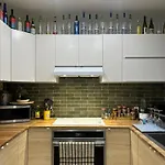 Charming 2-Bedroom Apartment With Garden Near Metro Station & Canal Lachine