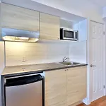 Hotel Newstar Montreal