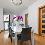 Amazing 3Br Apartment On Le Plateau Mont-Royal