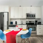 Bold 2Br In Old Montreal By Sonder