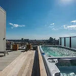 Vibrant 2Br In Old Montreal By Sonder