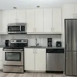 Stunning 1Br In Old Montreal By Sonder