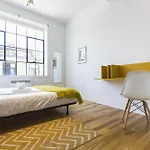 Industrial 5Br In Plateau By Sonder
