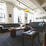 Industrial 5Br In Plateau By Sonder