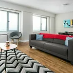 Chic 1Br In Downtown Mtl By Sonder