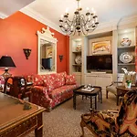 Hotel Le St. James Montreal