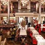Hotel Le St. James Montreal
