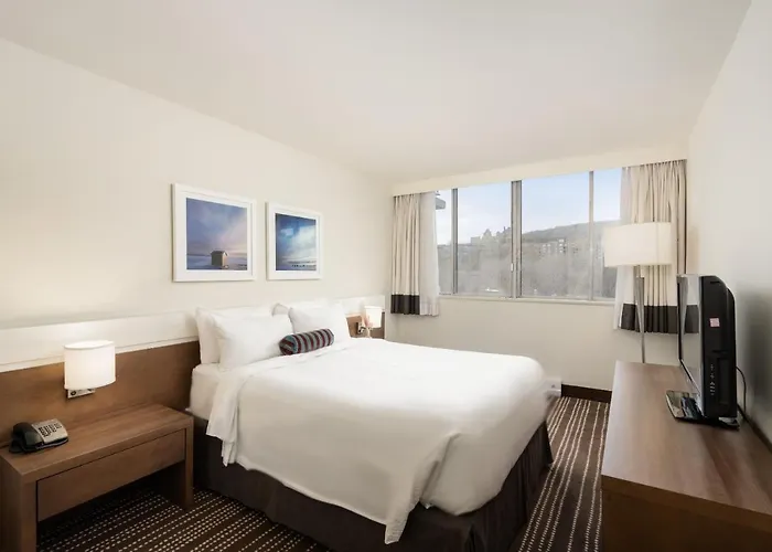 Hotel 2170 Lincoln Downtown Montreal