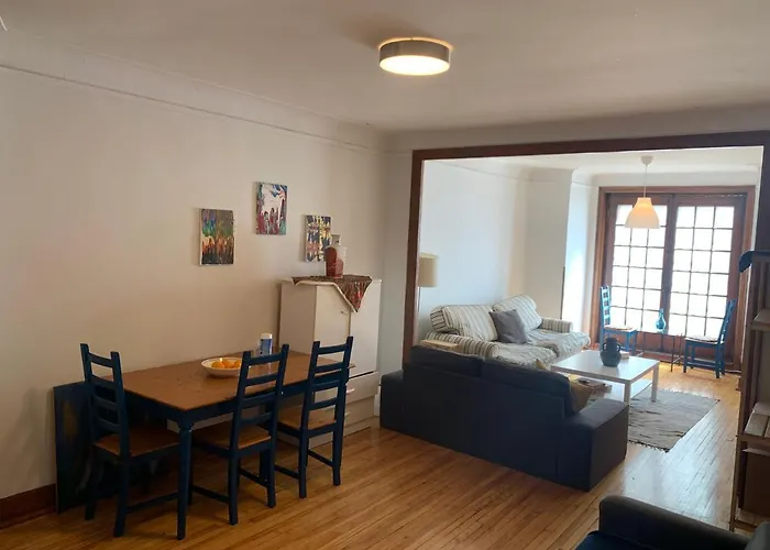 1000 Square Foot Loft In Mile End, Montreal