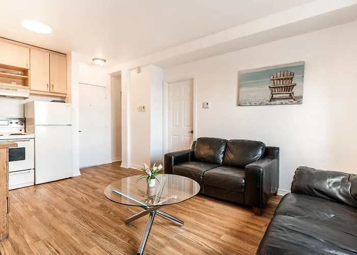 Apartment In The Heart Of Plateau Mont-Royal - 105