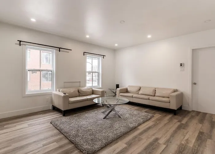 Big 3 Bedroom Apartment - 01