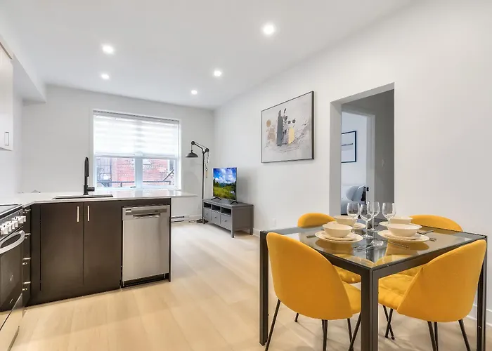 Magnificent Industrial Apartment Heart Of Downtown