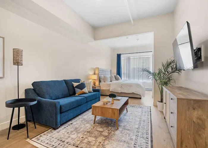 Central King Loft