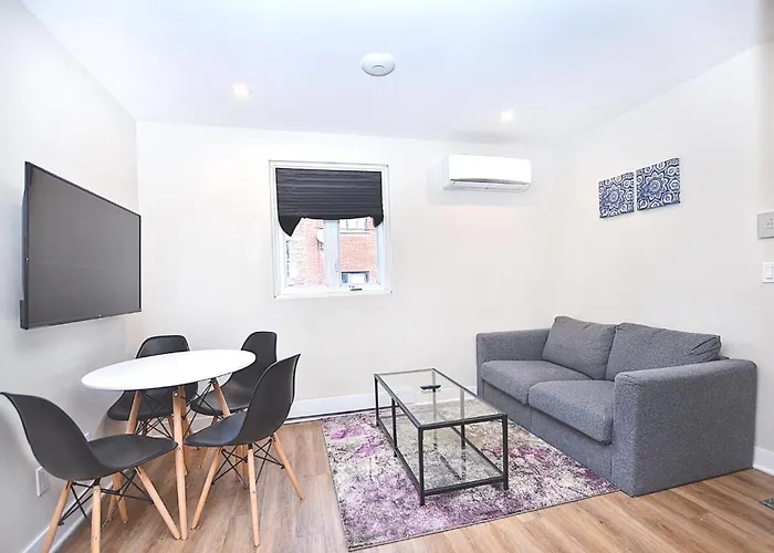 Elegant 3Bdr In Heart Of Plateau 8B
