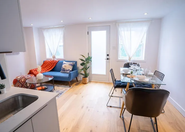 Superb 2 Bed Steps From Downtown And 2Min To Metro