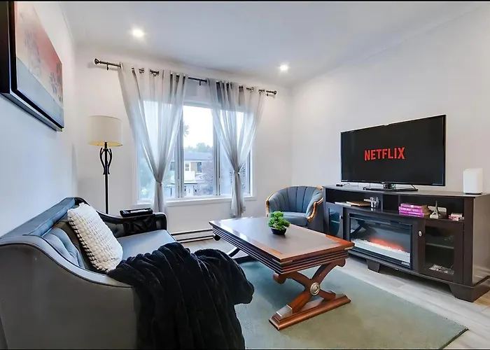 Cozy Verdun Unit - King Size Bed - 2 Bedroom