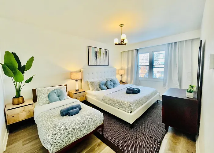 Bright Group Gateway Apartment-Free Parking