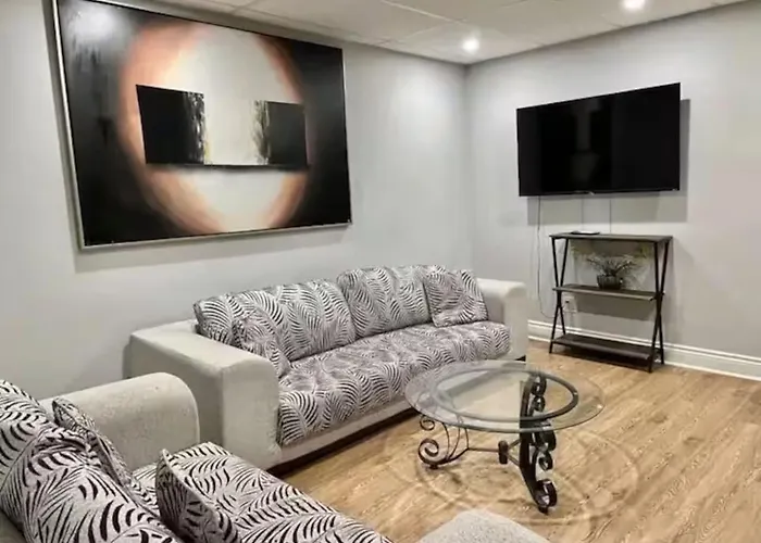Chic Dt Mtl Condo With Rooftop, Bbq And Jacuzzi Zz4