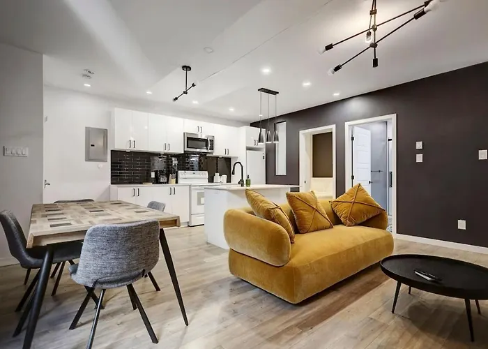 Vibrant 4Br 2Ba Retreat In The Plateau