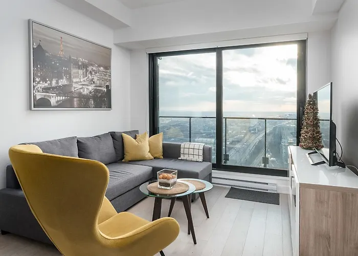Luxury Home In Downtown Montreal