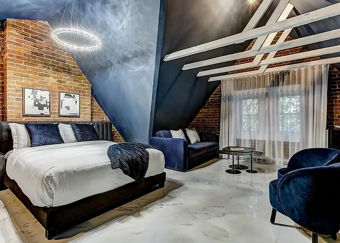 Likeahotel- Le Penfield Suites By Mcgill