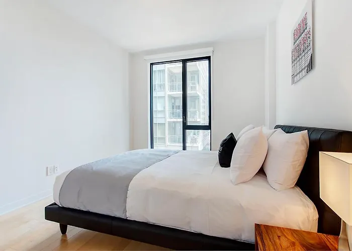 Le Shaughn Apartments