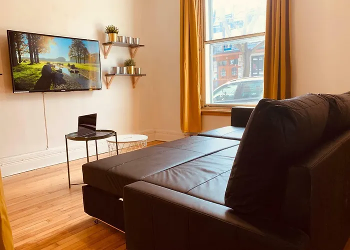 Mentana Apartments In Plateau Mont-Royal
