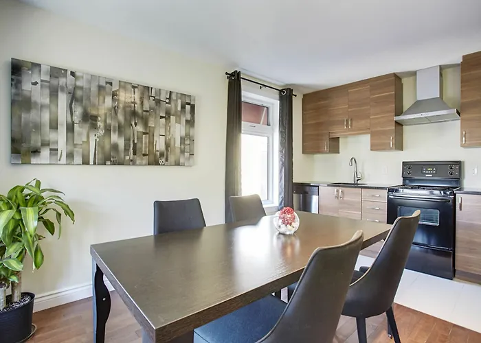 Posh 1Br In The Village By Sonder