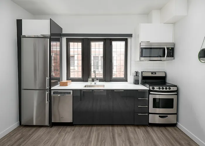 Bohemian 1Br In Downtown Mtl By Sonder