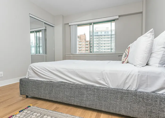 Modern 1Br In Downtown Mtl By Sonder